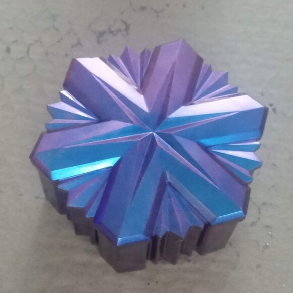 Handmade Snowflake Trinket Jewelry Box - Picture 1 of 7